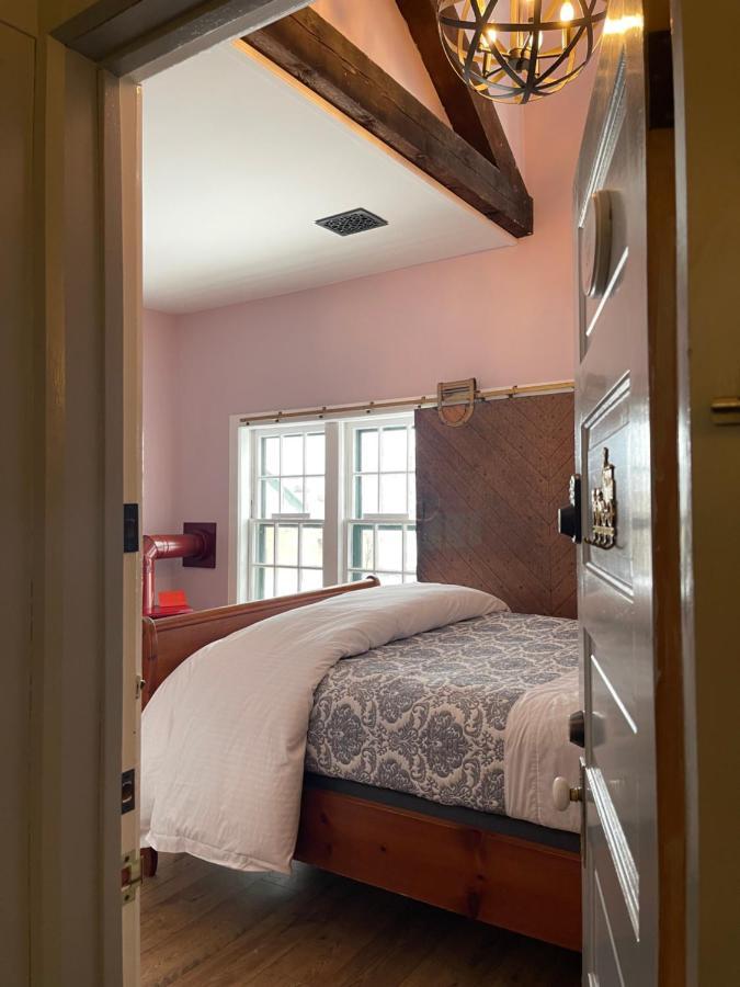 Carriage House Bed & Breakfast Winona Zewnętrze zdjęcie